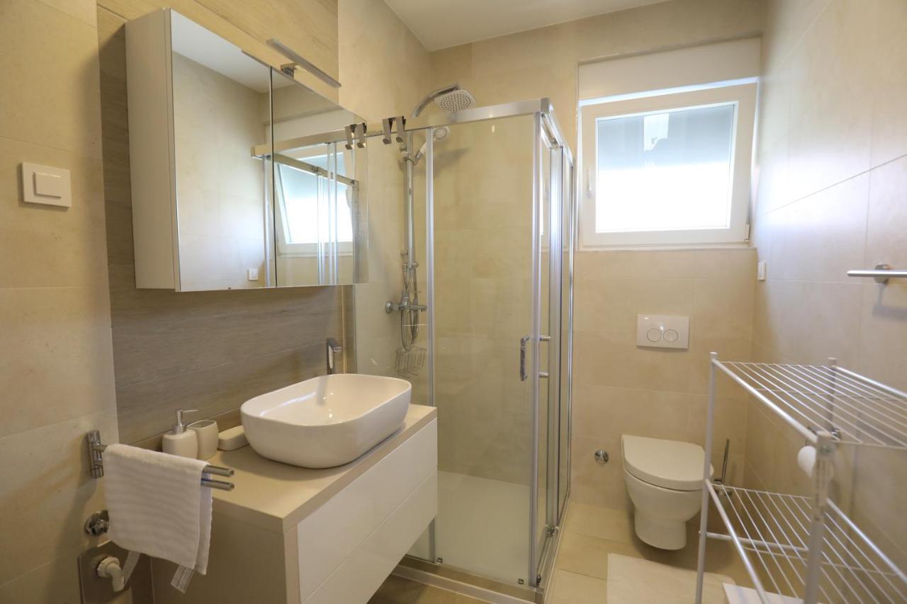 Smil'E Apartments Водице Екстер'єр фото